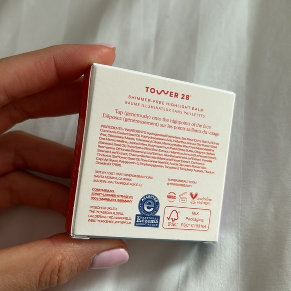 New Tower 28 Super Dew Shimmer Free Highlight Balm - Picture 3 of 3